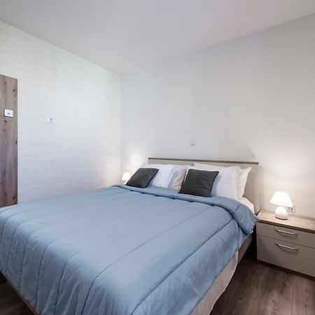 Villa California Apartments Кавтат Екстериор снимка