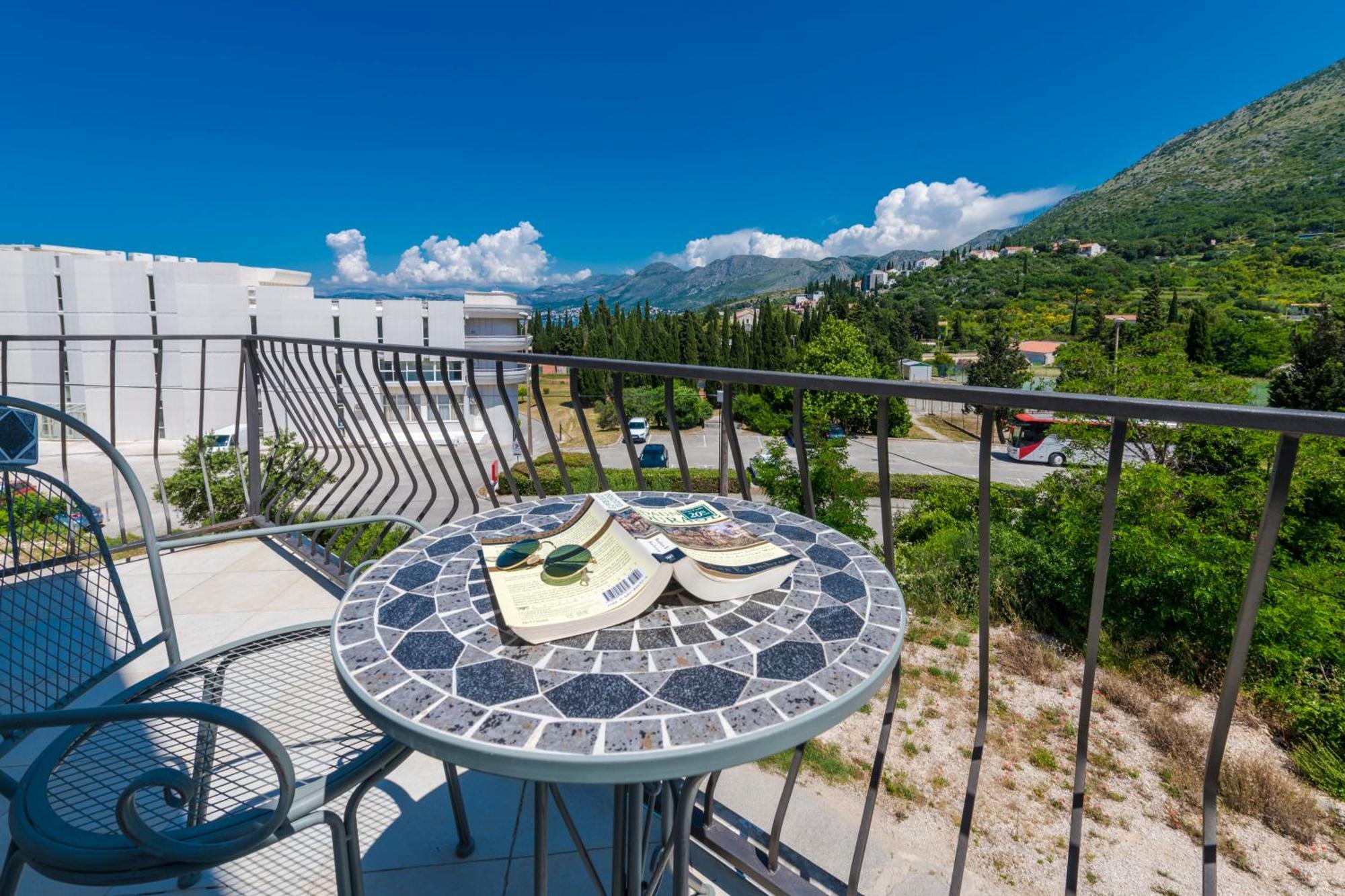 Villa California Apartments Кавтат Екстериор снимка